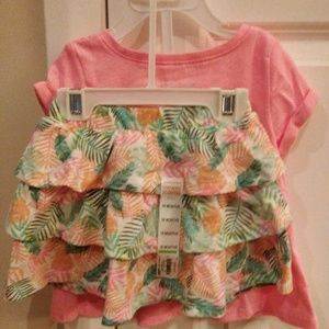 Baby girl shirt and skirt set